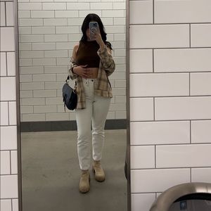 Meet your Posher, Valeria